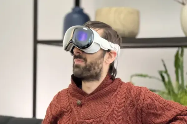 Tai nghe Vision Pro giá rẻ của Apple có thể ra mắt sớm hơn dự kiến